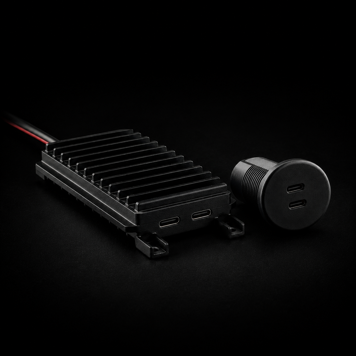 Dual Built-In Charger — USB-C® 60W